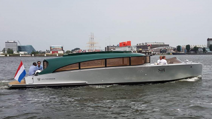 Rondvaartboot Venetian Tender